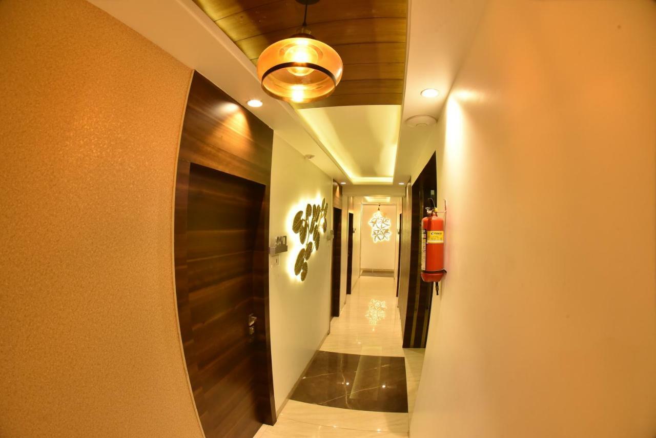 Hotel Manama Mumbai Exterior foto